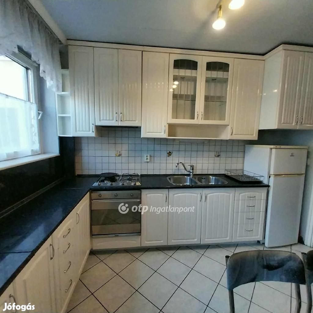 Nyíregyházai eladó 74 nm-es lakás