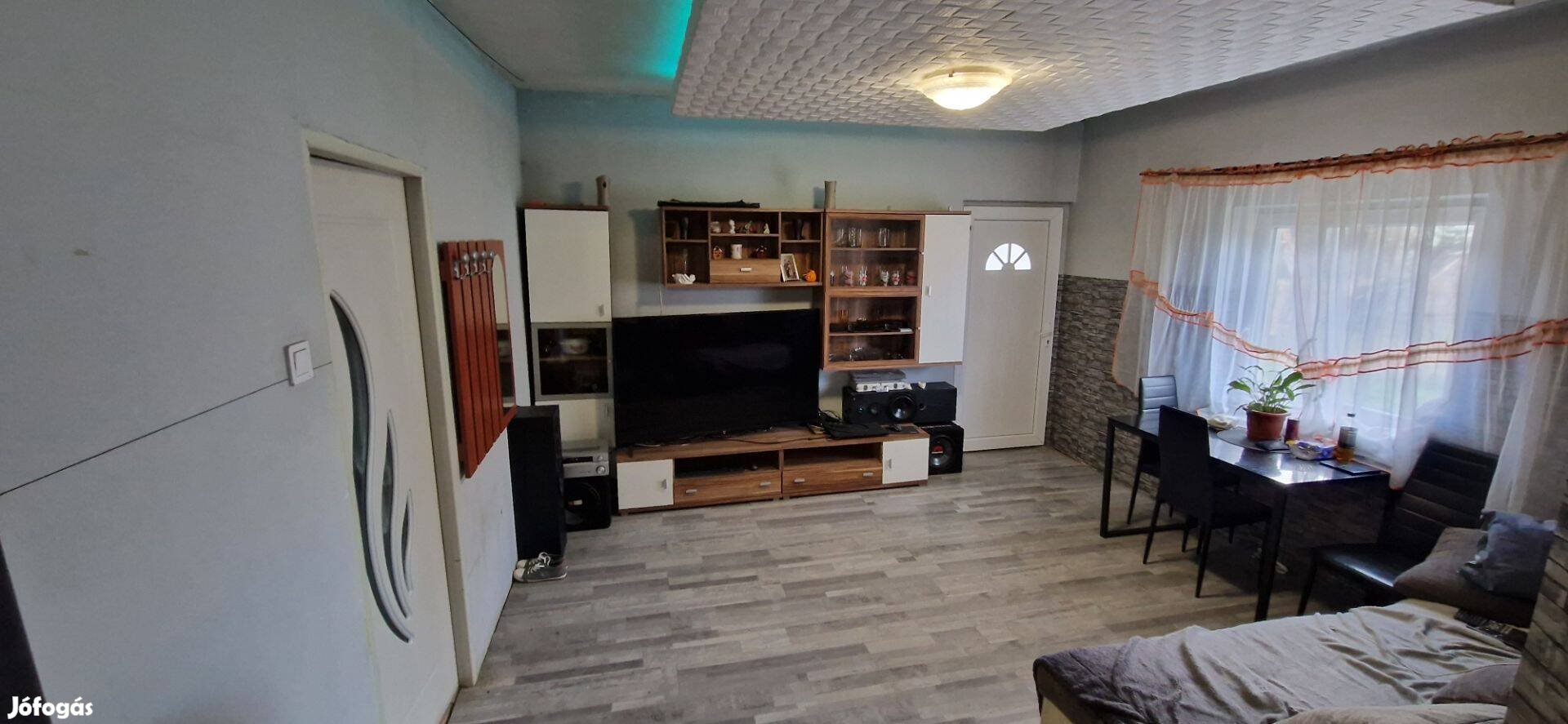 Nyírvasváriban azonnal költözhető családi ház eladó