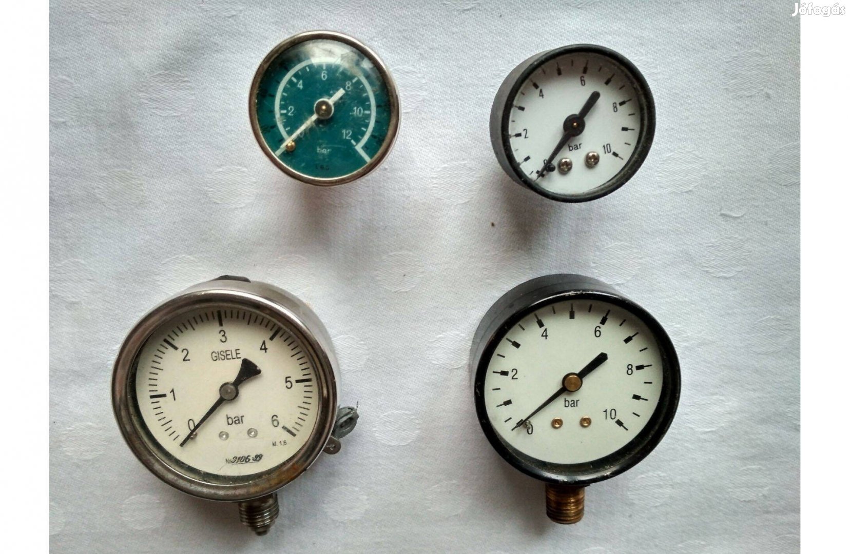 Nyomásmérő órák