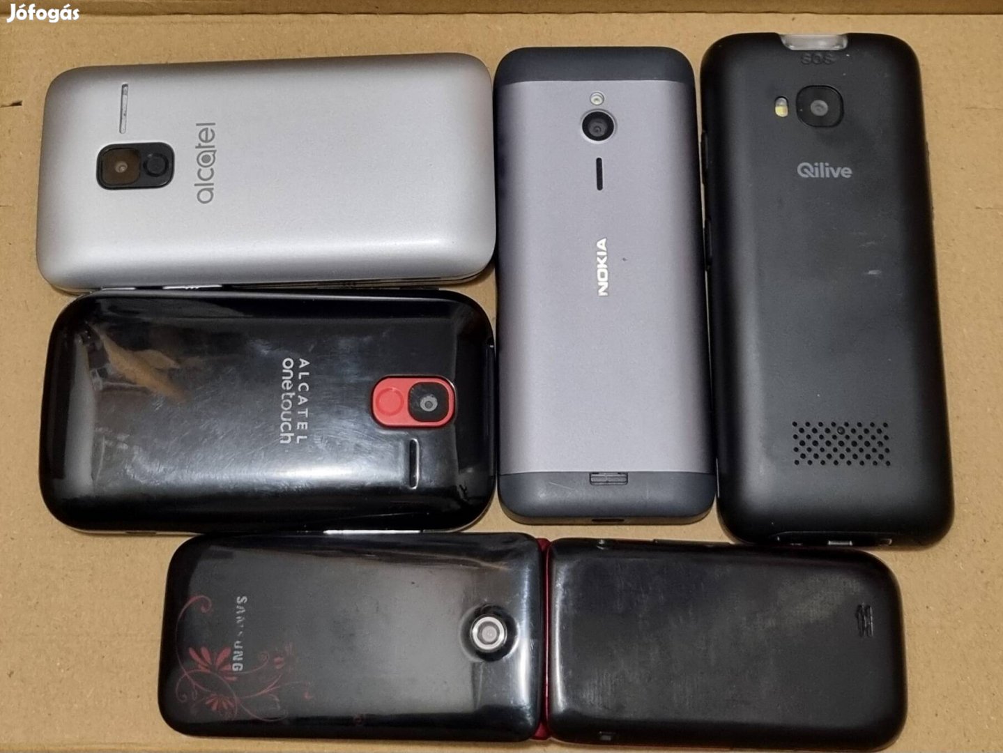 Nyomógombos idős telefonok, Nokia 230, Samsung, Alcatel, Qilive 