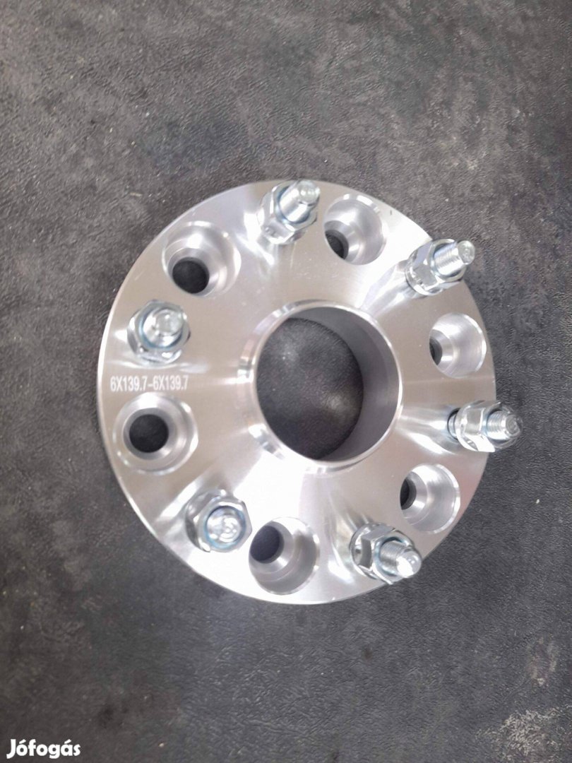 Nyomtáv szélesítő 6x137,9 CB67,1 25 mm