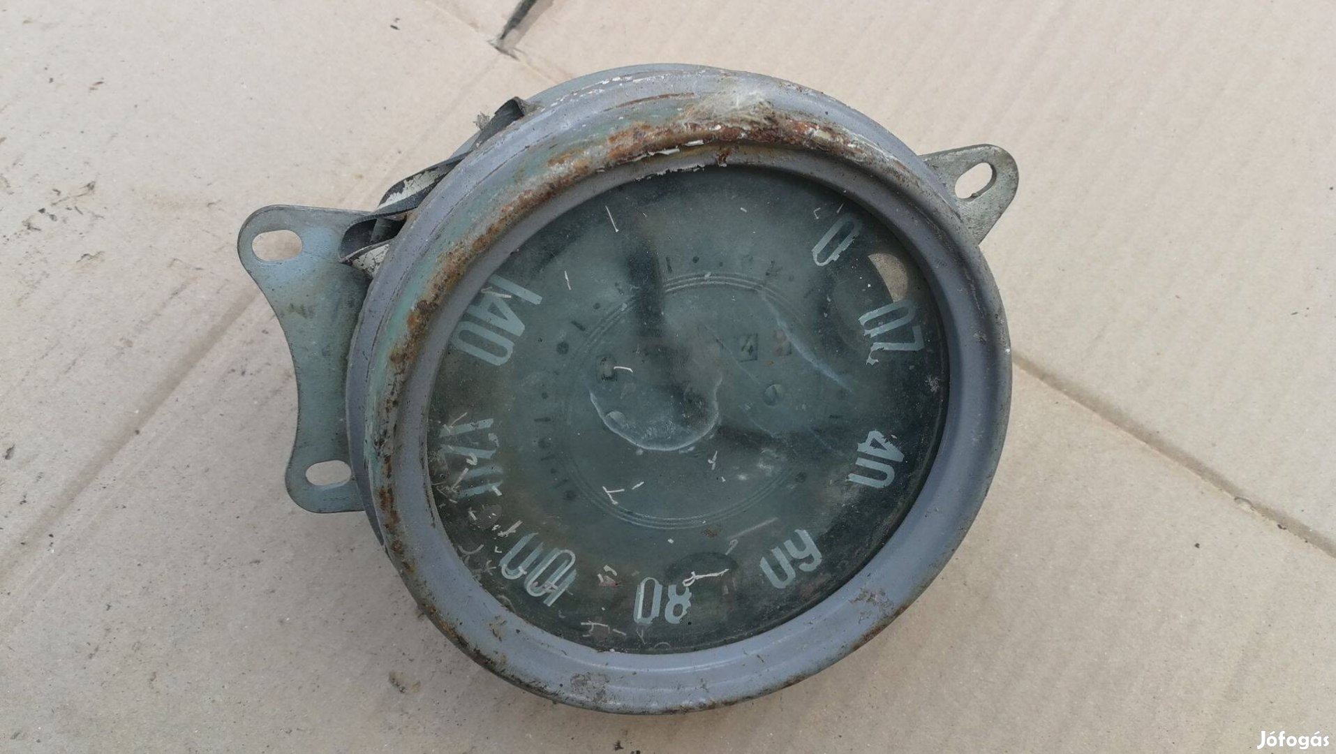 Nysa Zuk kilométeróra km óra