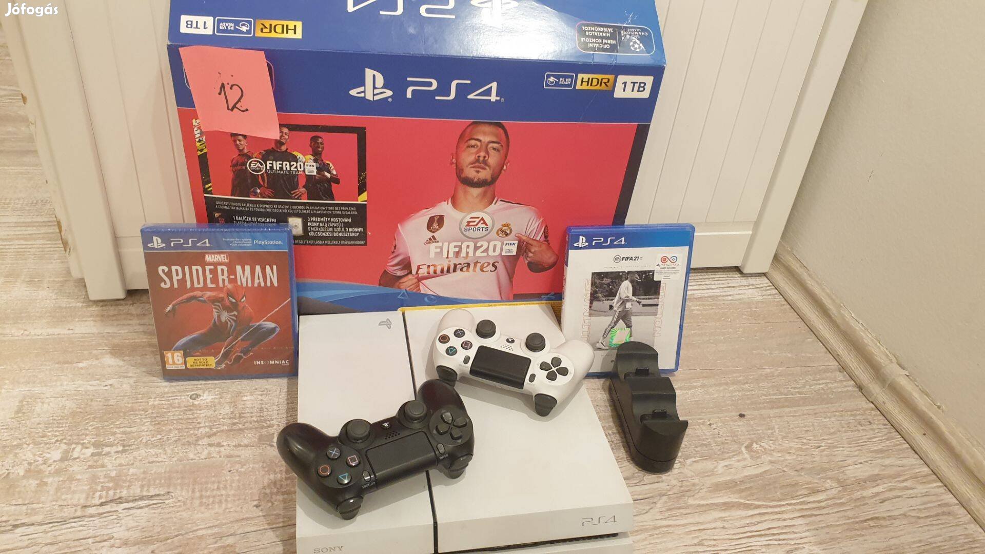 Nyugatinál Patika Playstation 4 / ps4 +32 játék+garancia + kontroller