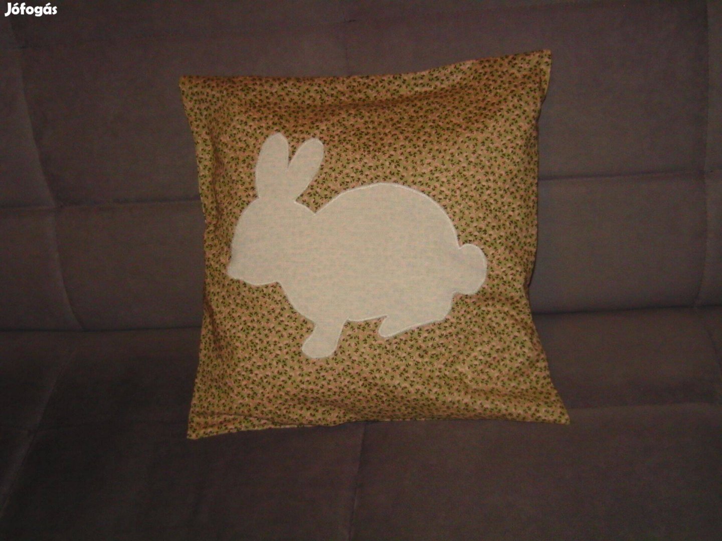 Nyuszi patchwork párna