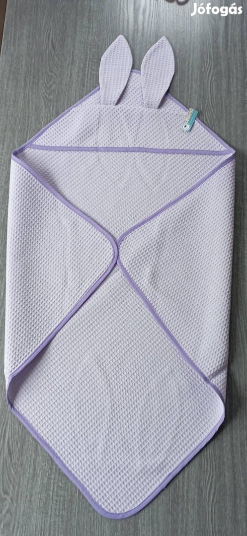 Nyuszifüles babatörölköző