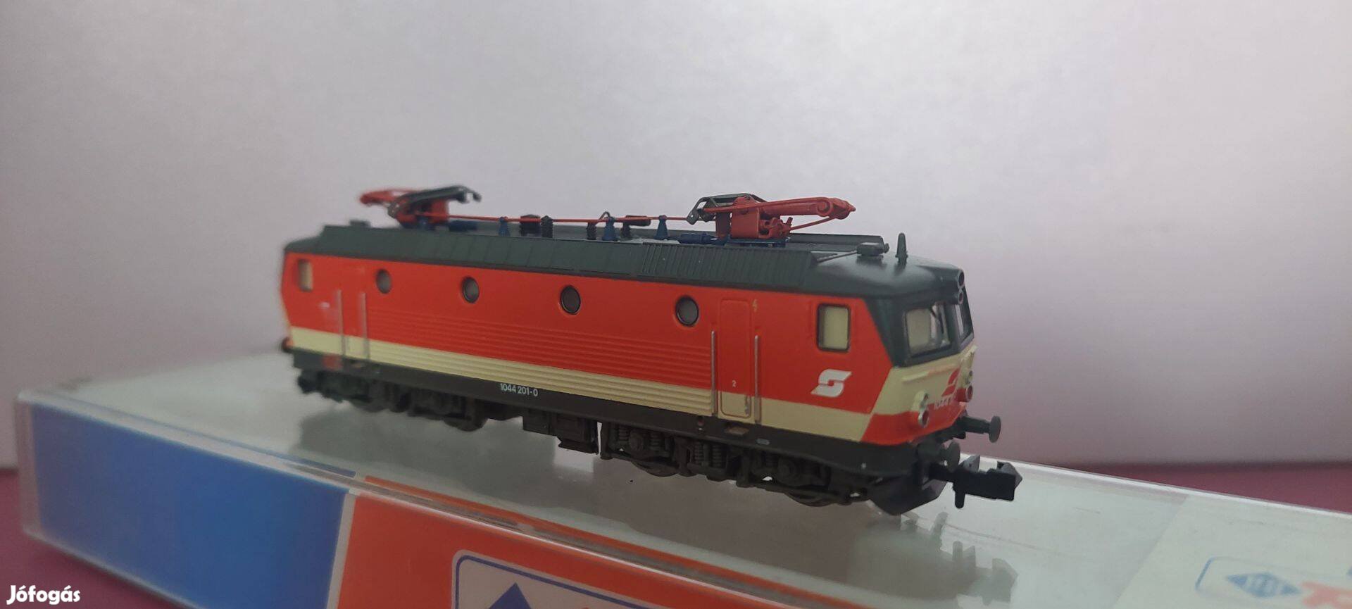 ÖBB 1044 villanymozdony, Roco N 23460