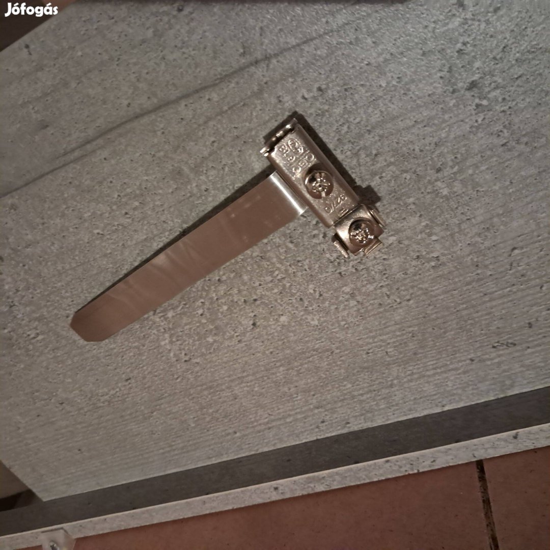 OBO szalgföldelő bilincs 11 cm Új!