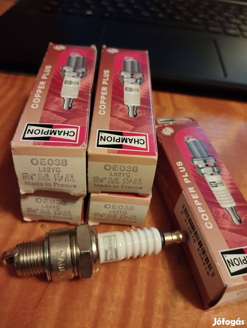 OE038 Champion Copper PLUS gyújtógyertya
