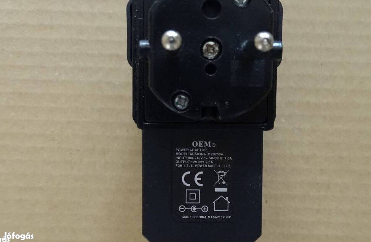 OEM 12V AC-DC stabilizált tápegység