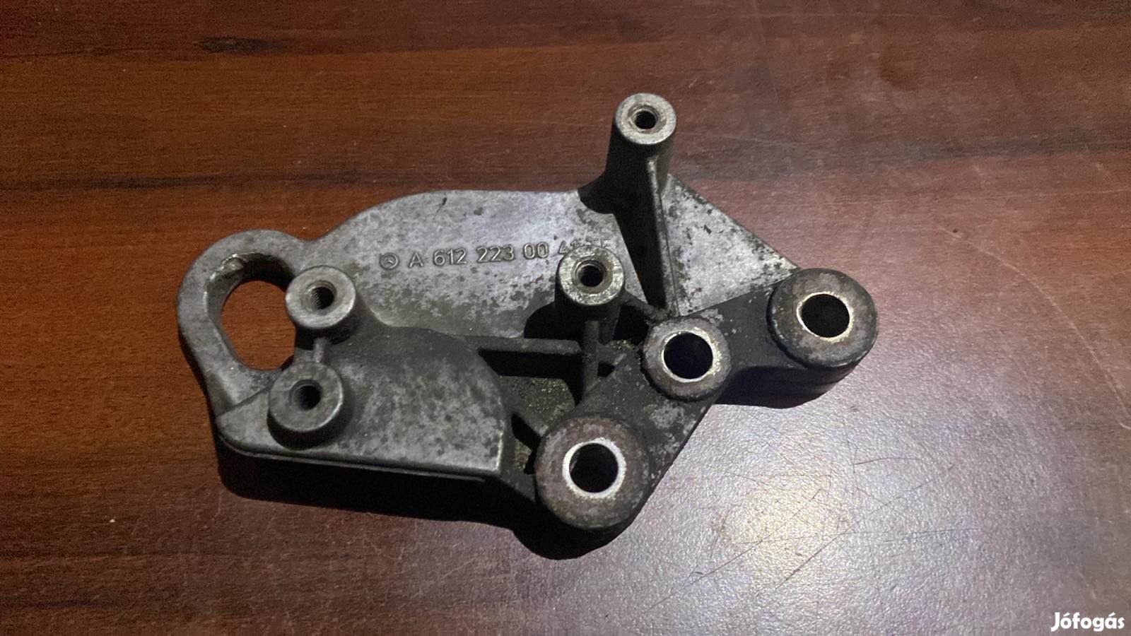 OM611 üzemanyagszűrő tartó konzol A6122230041 eladó