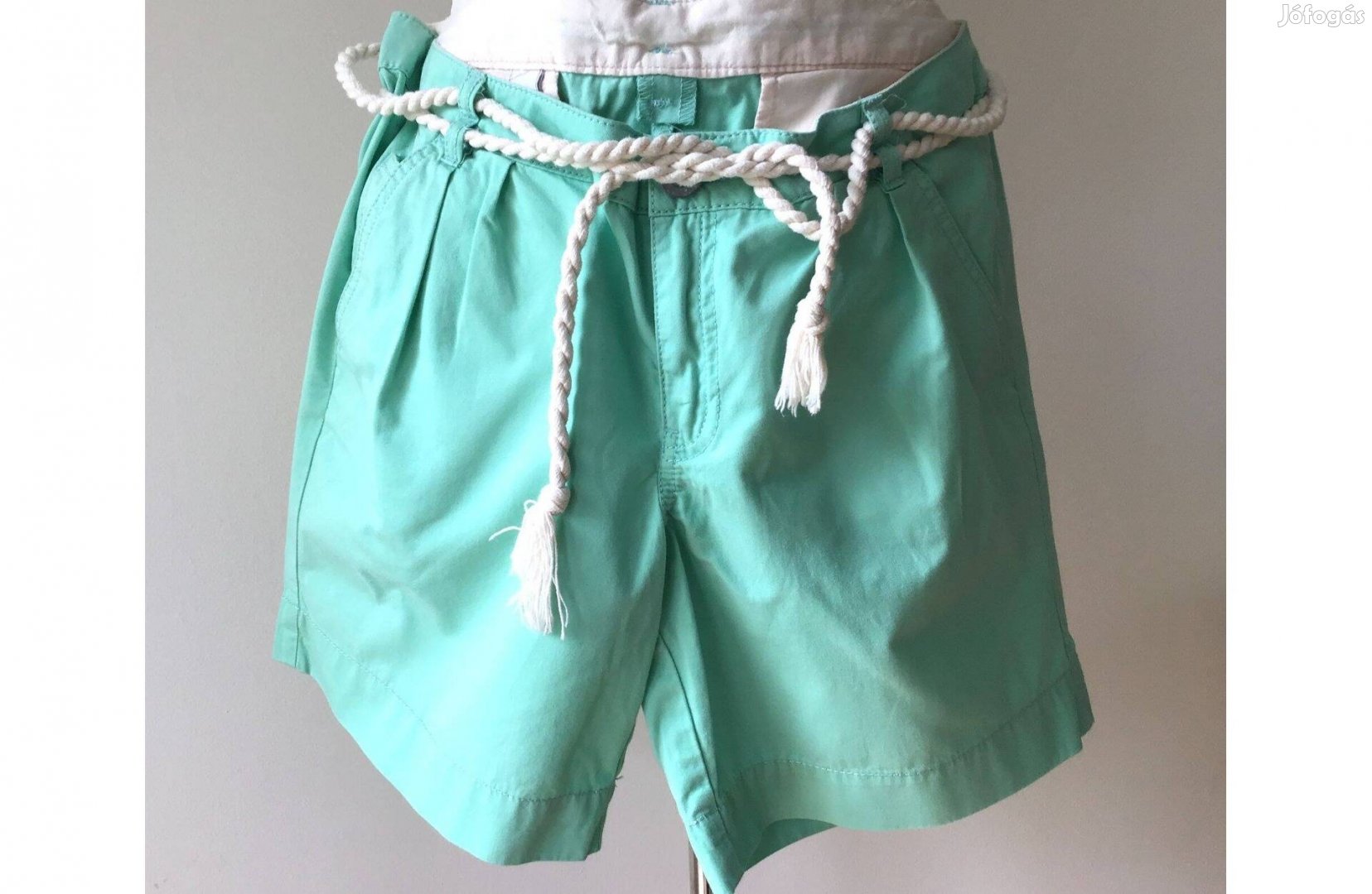 ONeill zöld, női short, rövidnadrág ,31-es méret (M-L-es) 82 cm derék