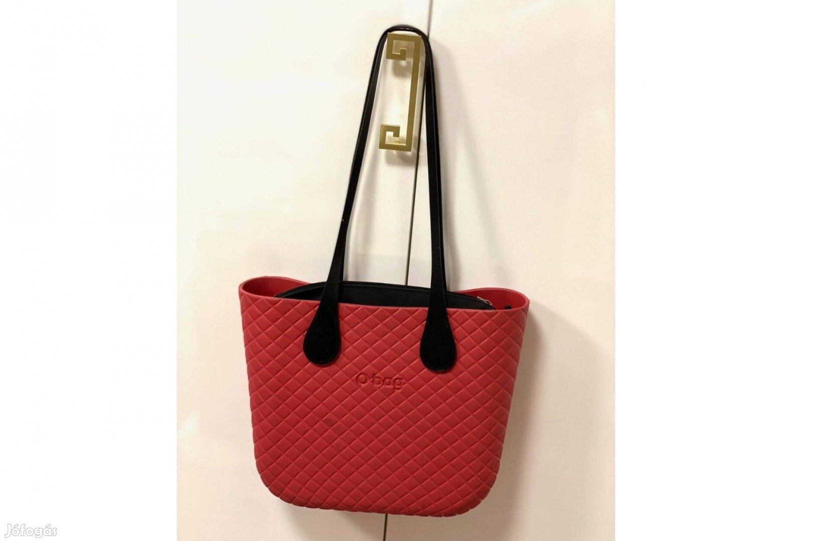 O bag mini komplett női táska füllel és belső résszel limitált szín