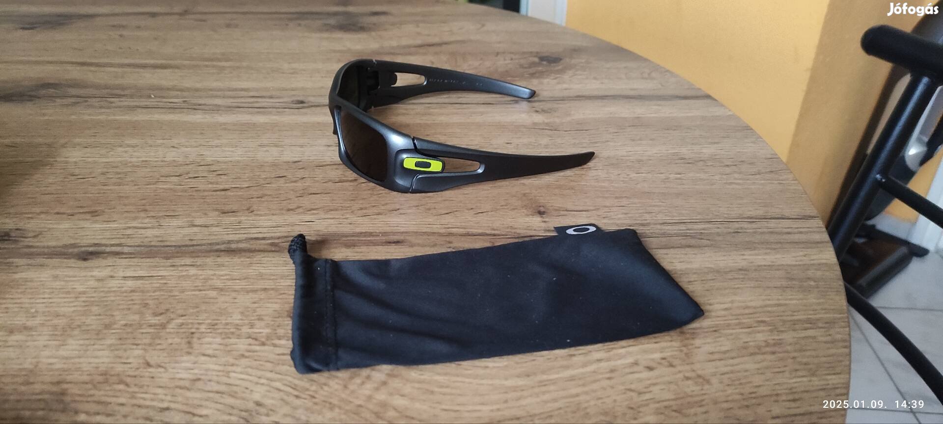 Oakley Crankcase napszemüveg 