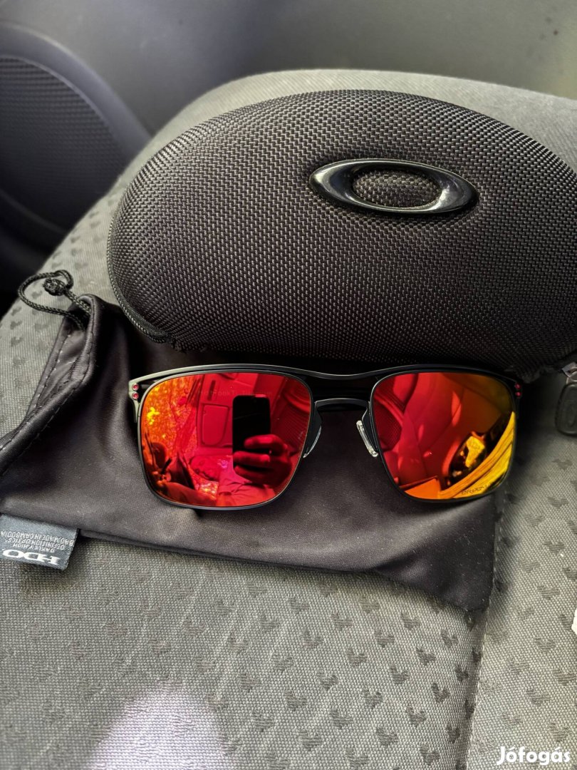 Oakley Holbrook Titanium újszerű karcmentes napszemüveg