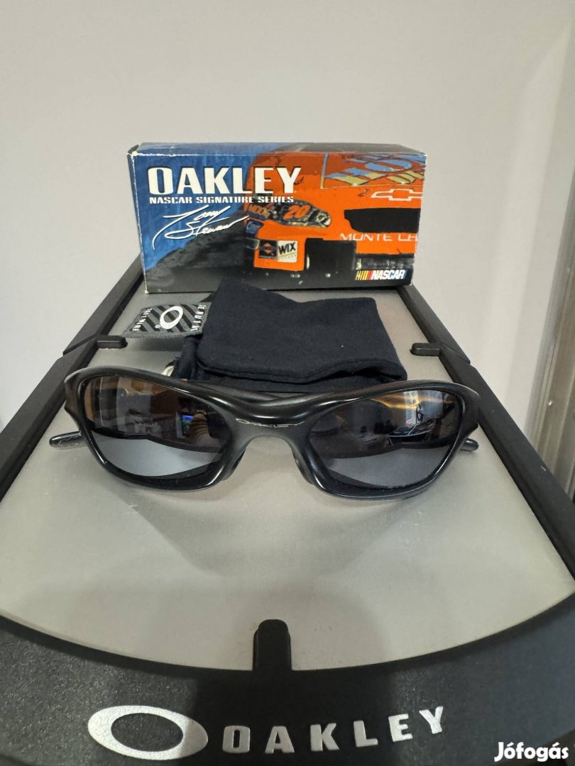 Oakley Valve Tony Stewart