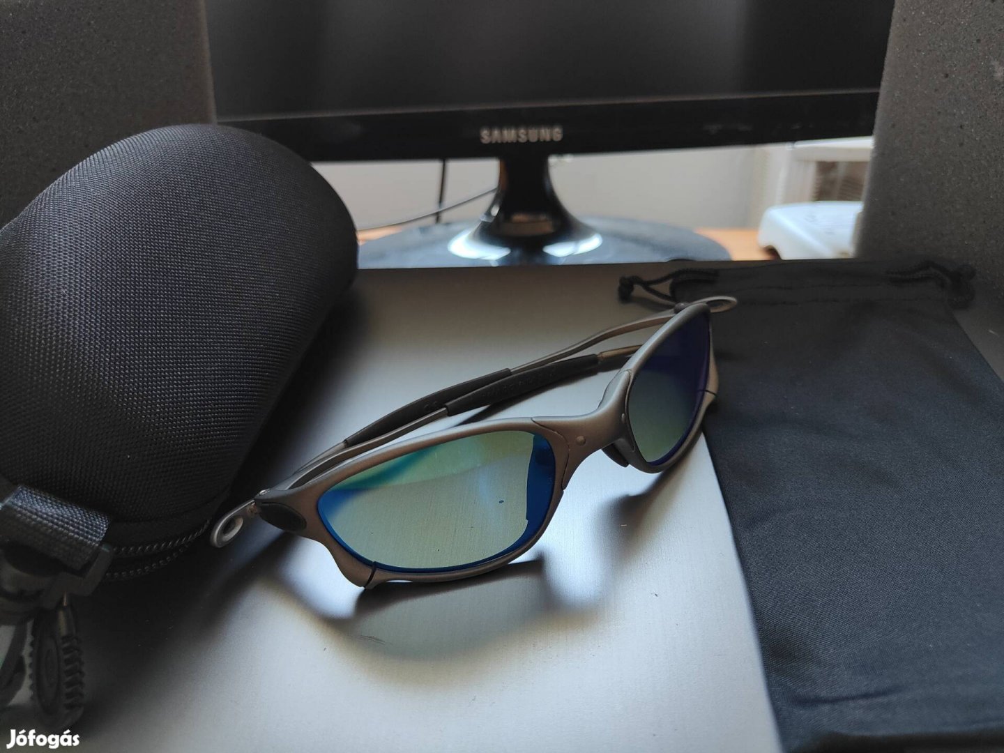 Oakley X Metal XX jellegű noname napszemüveg