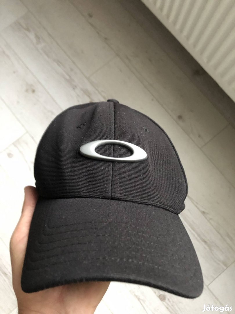 Oakley fullcap XL-es méret.