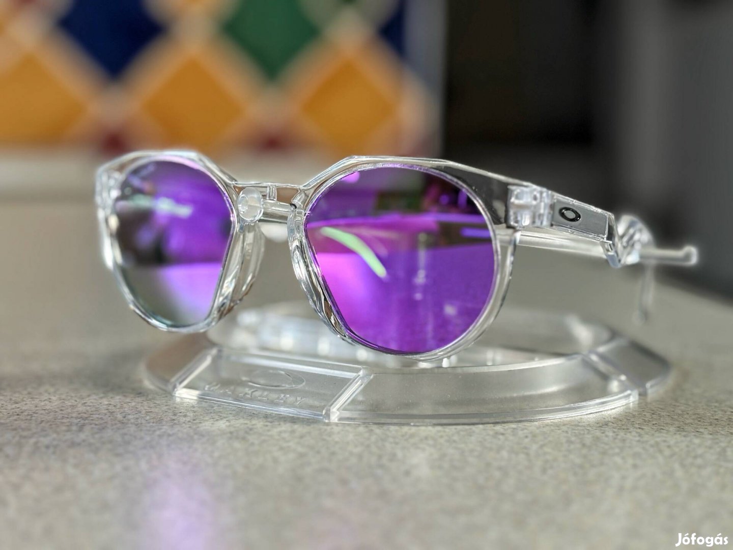 Oakley lila szemüveg