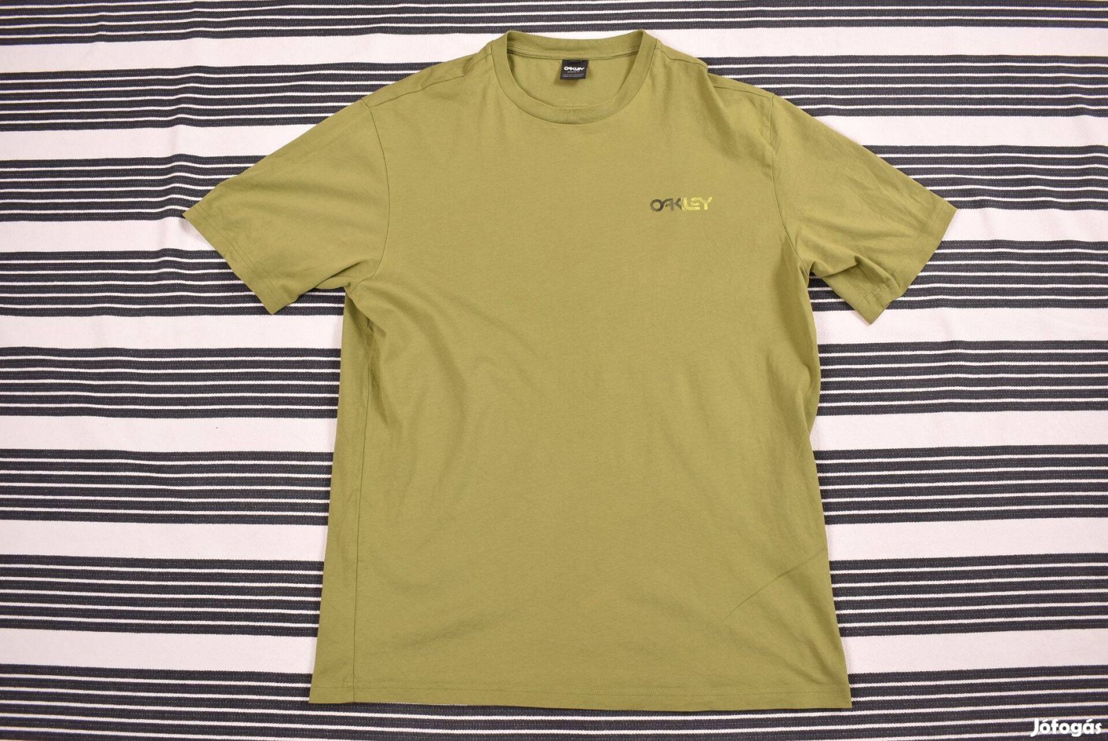 Oakley póló 7436