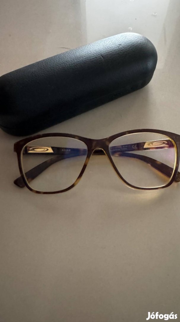 Oakley szemüveg keret