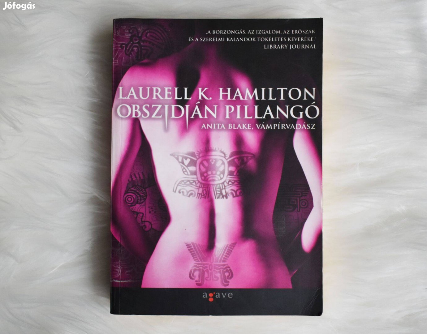 Obszidián pillangó - Anita Blake, vámpírvadász 9. Laurell K. Hamilton