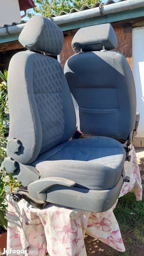 Octavia kombi 1-es ülések és kárpit