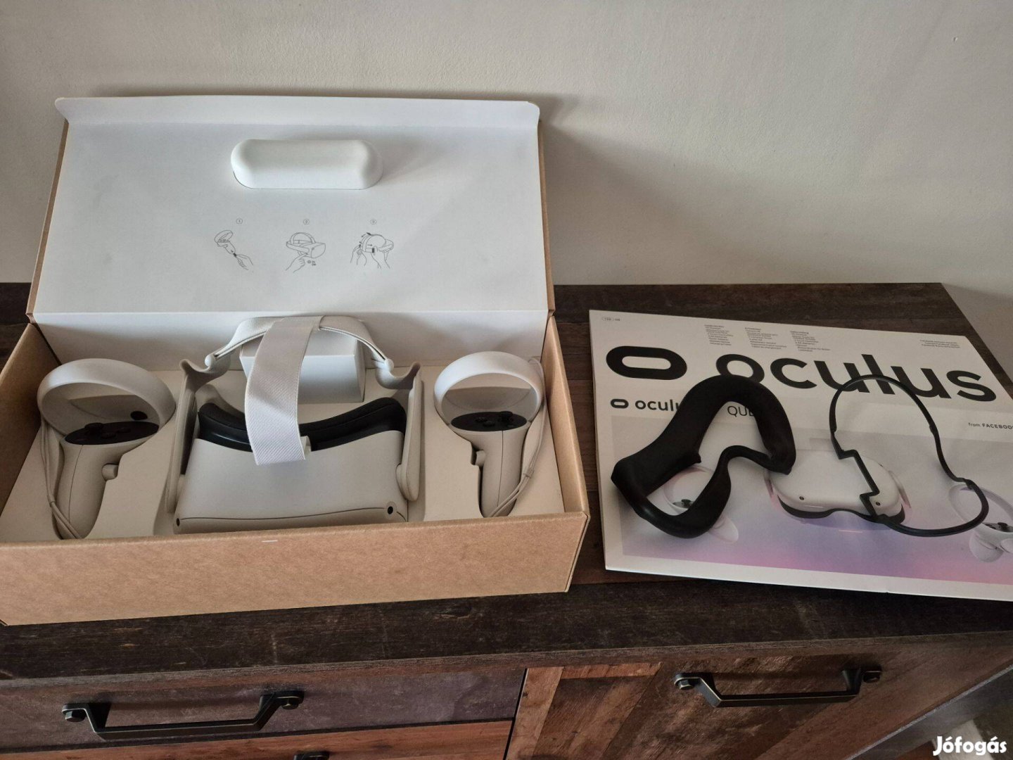 Oculus Quest 2 VR szemüveg, 128 GB, fehér