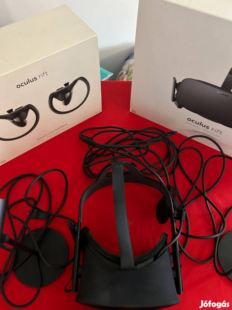 Oculus Rift VR komplett szett, kontrollerrel, érzékelőkkel dobozában