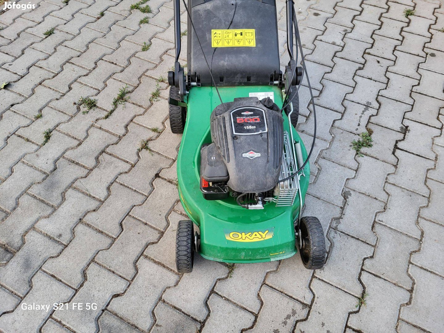 Okay: Briggs motoros - önjáró + gyűjtős szép állapotú fűnyíró