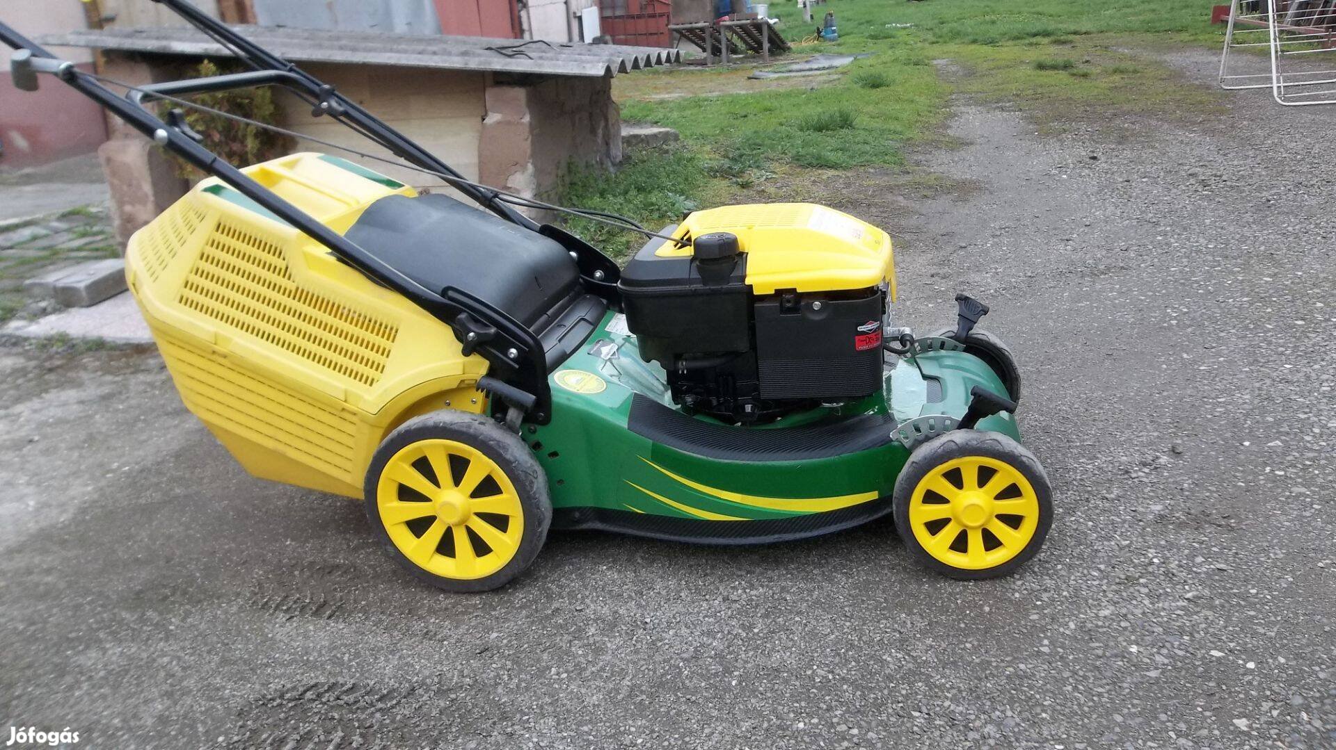 Okay fűnyíró eladó Briggs 625 motorral!