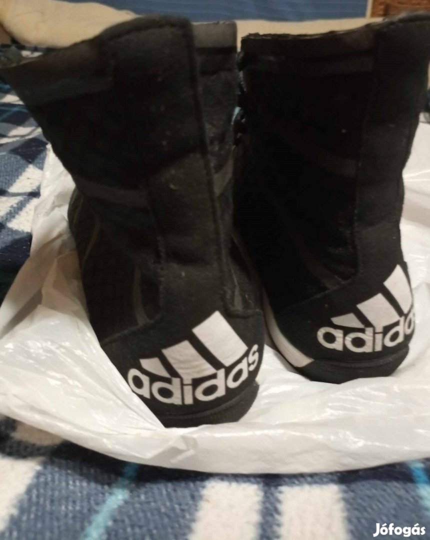 Ökölvívó Sportcipő