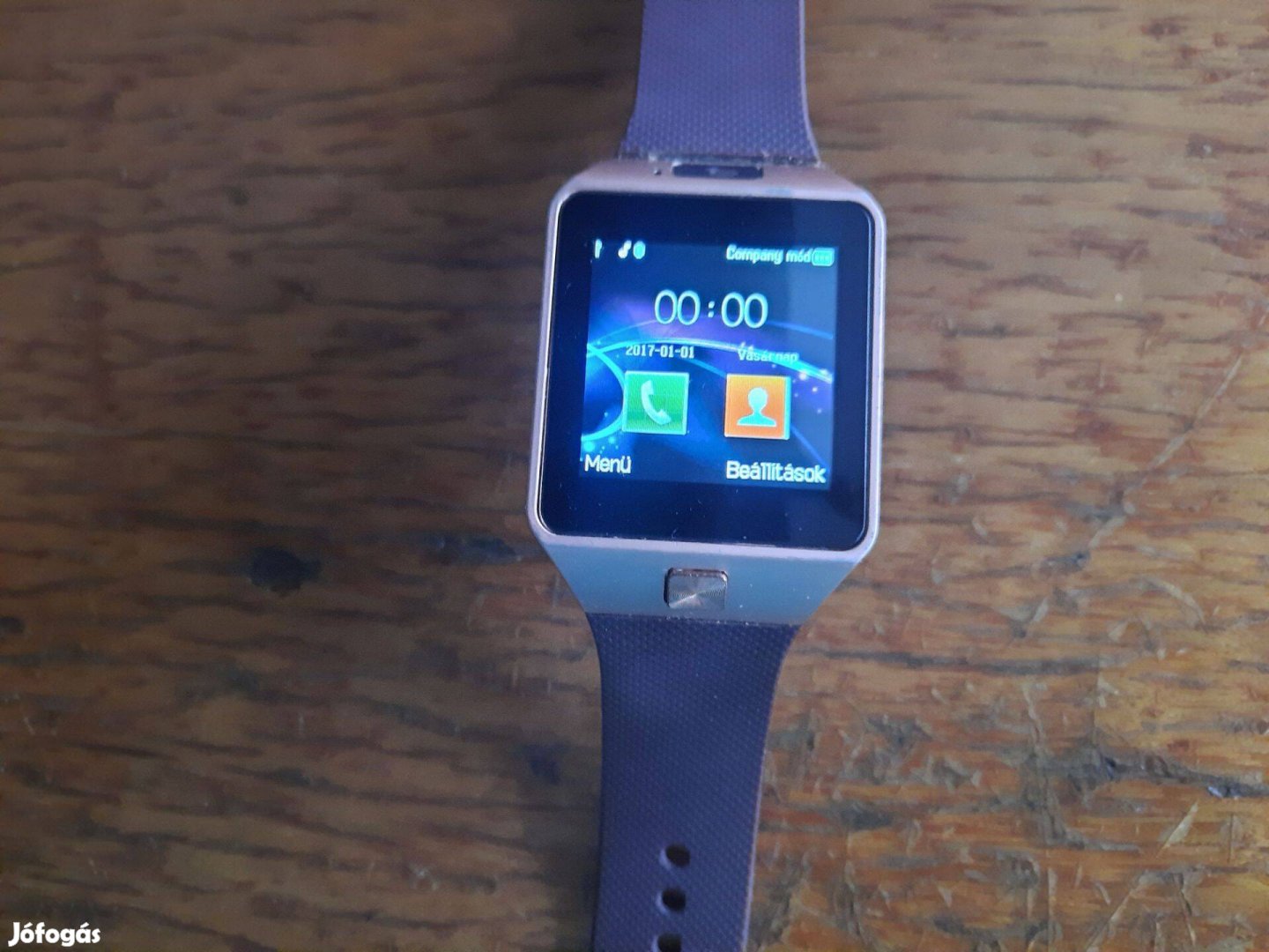 Okosóra Magyar nyelvű Smart Watch DZ09