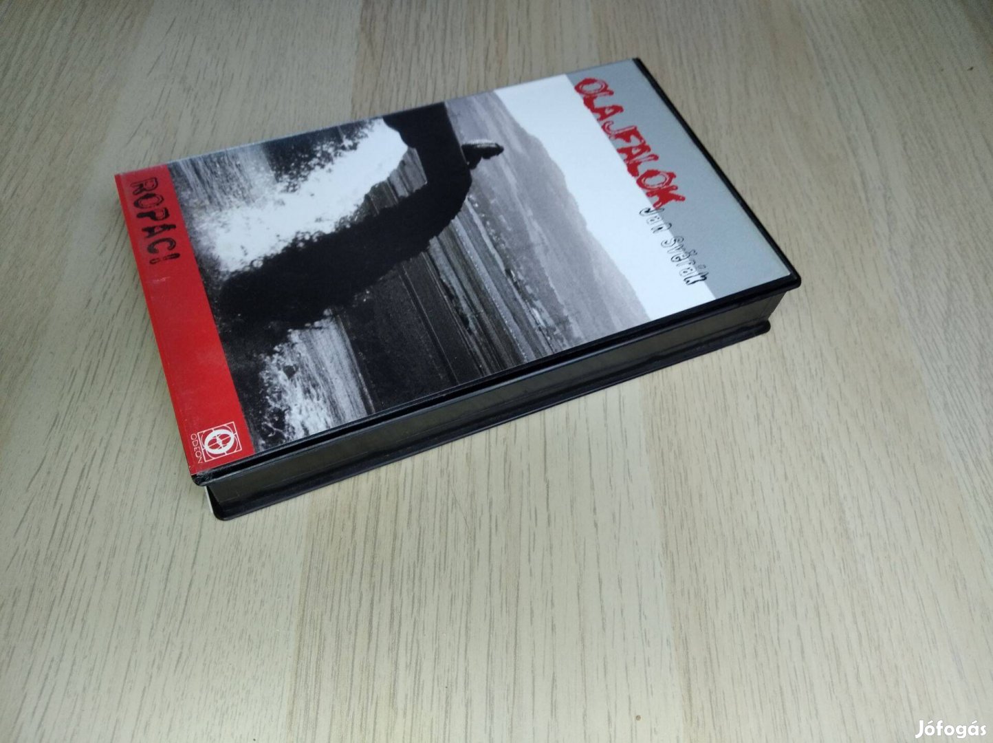 Olajfalók / VHS Kazetta (Feliratos)