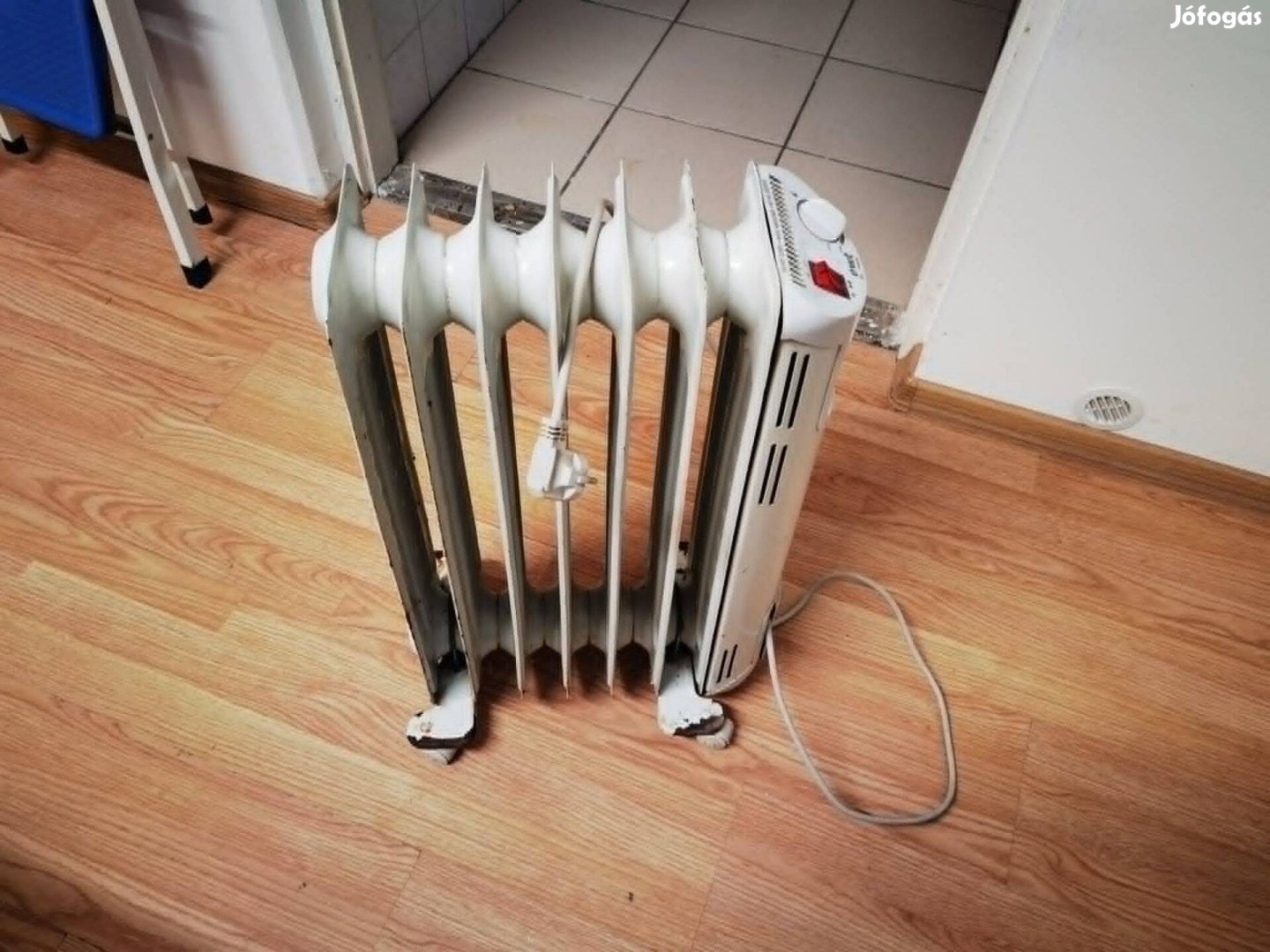 Olajradiátor Eladó