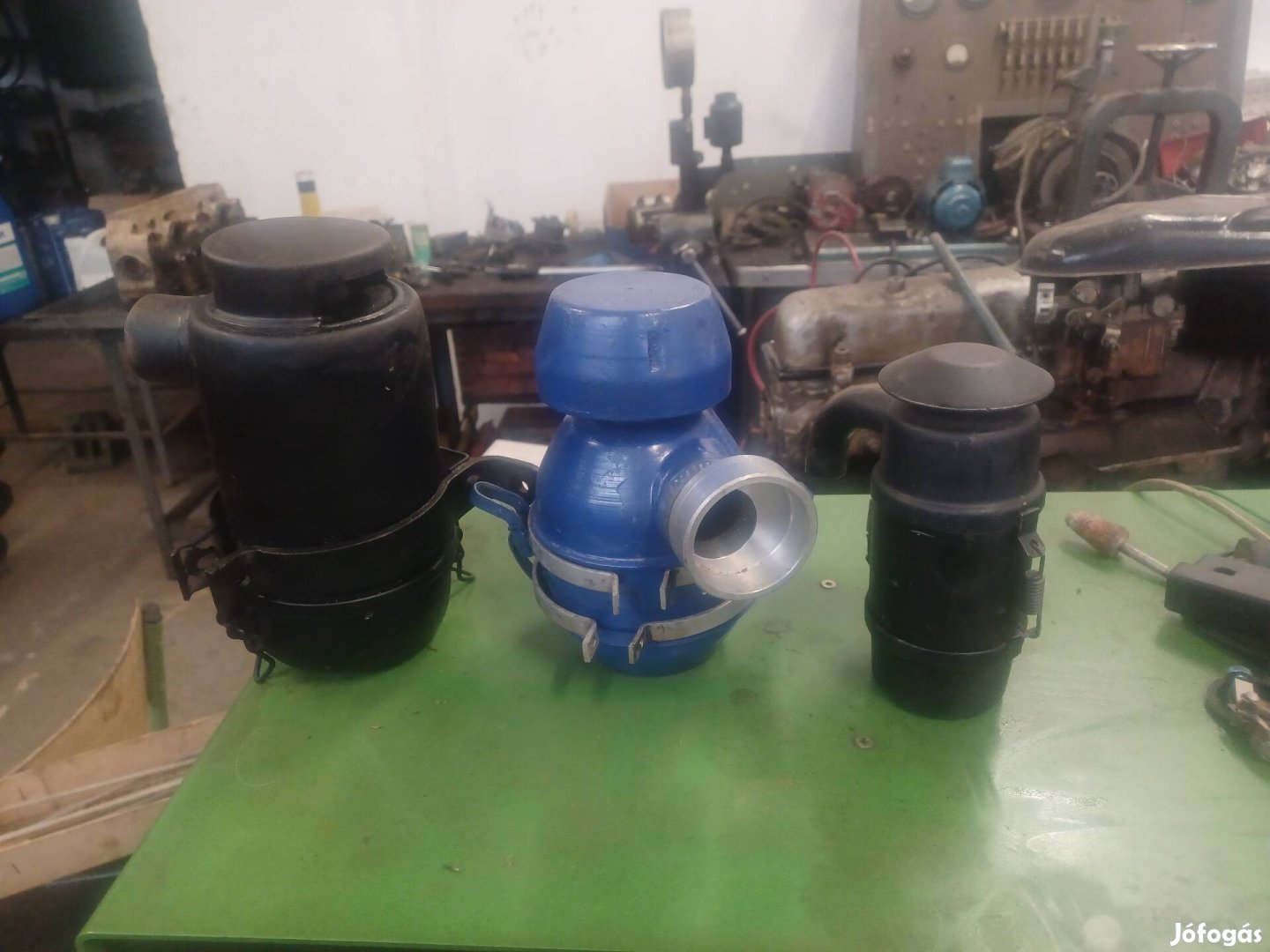 Olajtükrös levegő szürők.