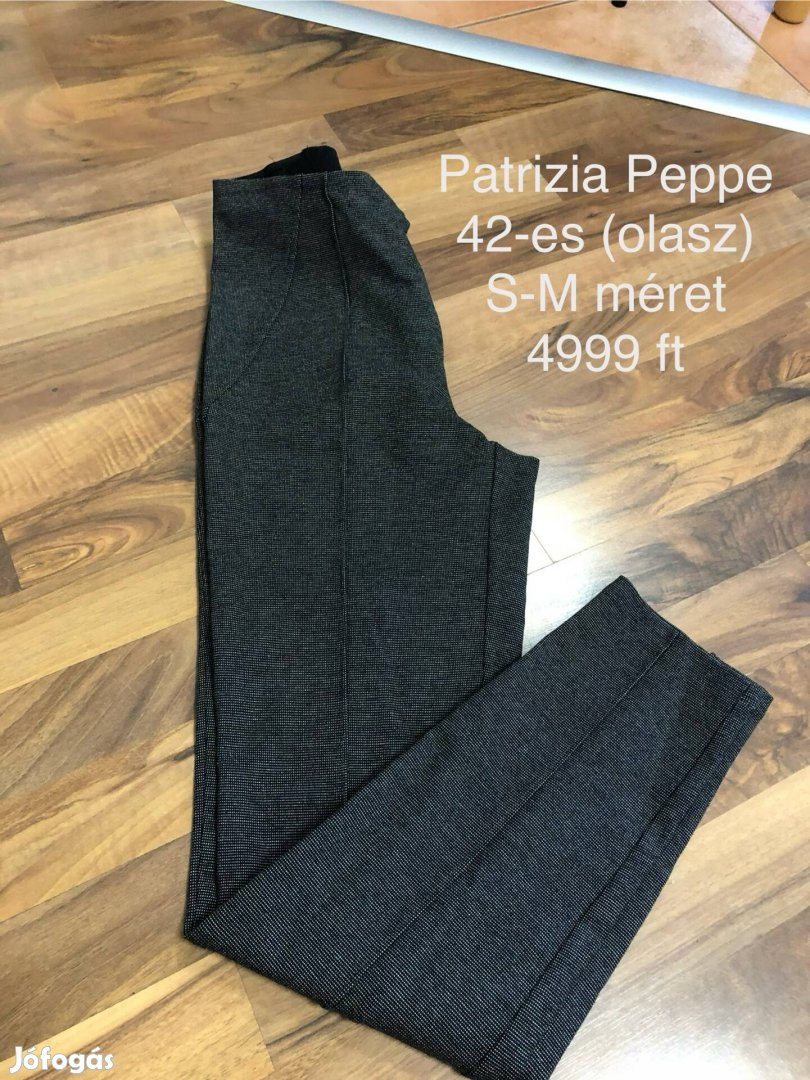 Olasz 42-es Patrizia Pepe női nadrág S-es