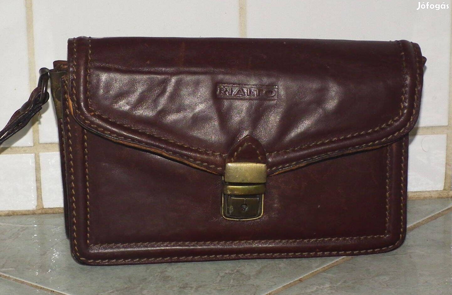 Olasz Rialto kézitáska bőr táska minőségi autóstáska
