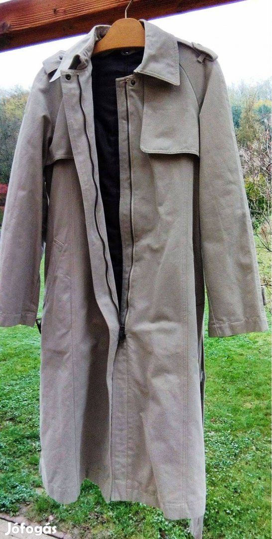 Olasz, 2 : 1 -ben 44 -es drapp színű női télikabát / átmeneti kabát