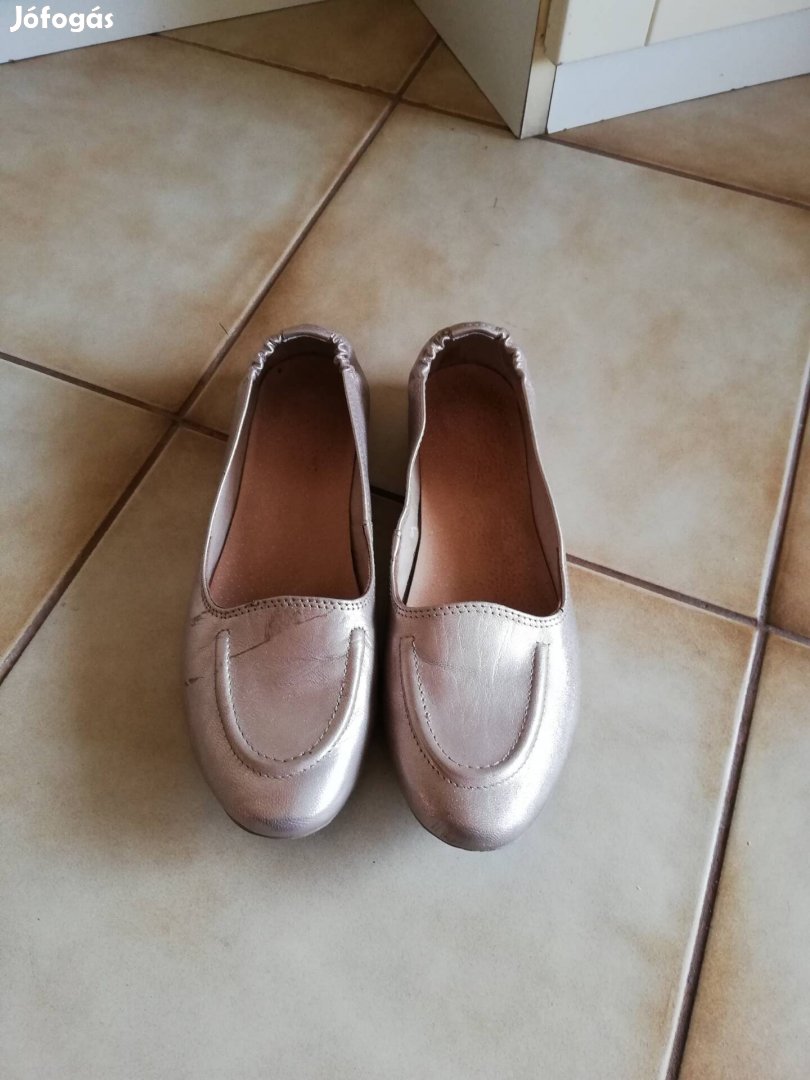 Olasz bőr cipő 37 es