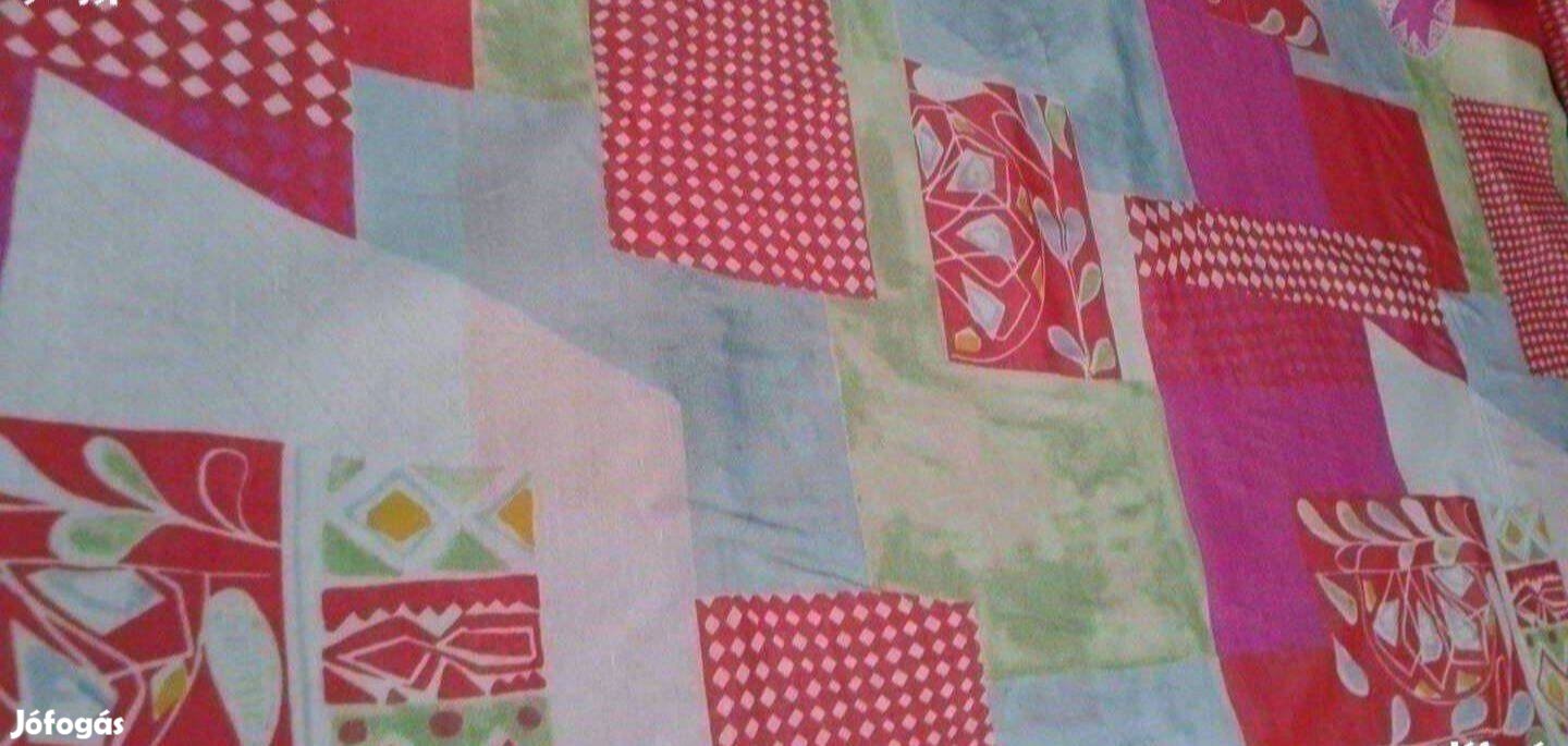 Olasz selyem Új méterárú Patchwork minta