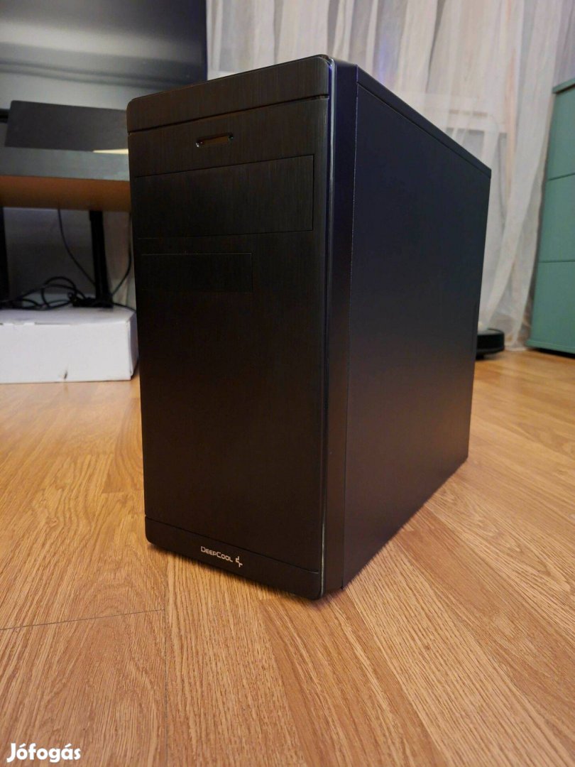 Olcsó Játszós Pc Harcra készen