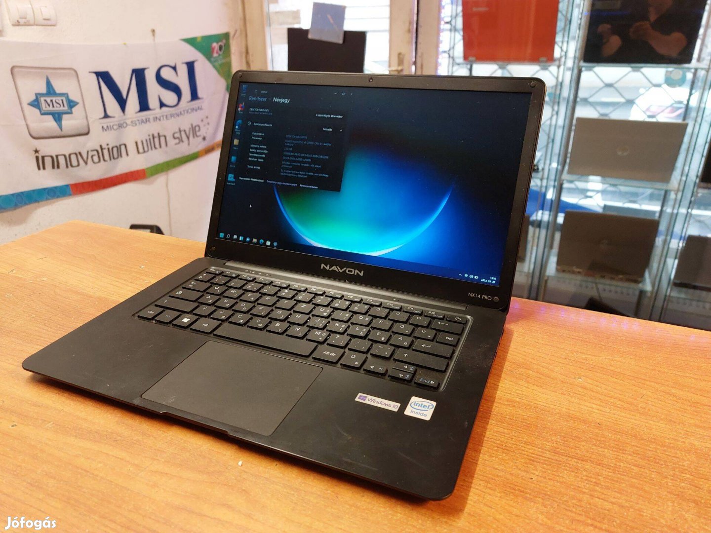 Olcsó, könnyű, 14"-os 4 magos, HD ultrabook leárazás!!!Akcióó!