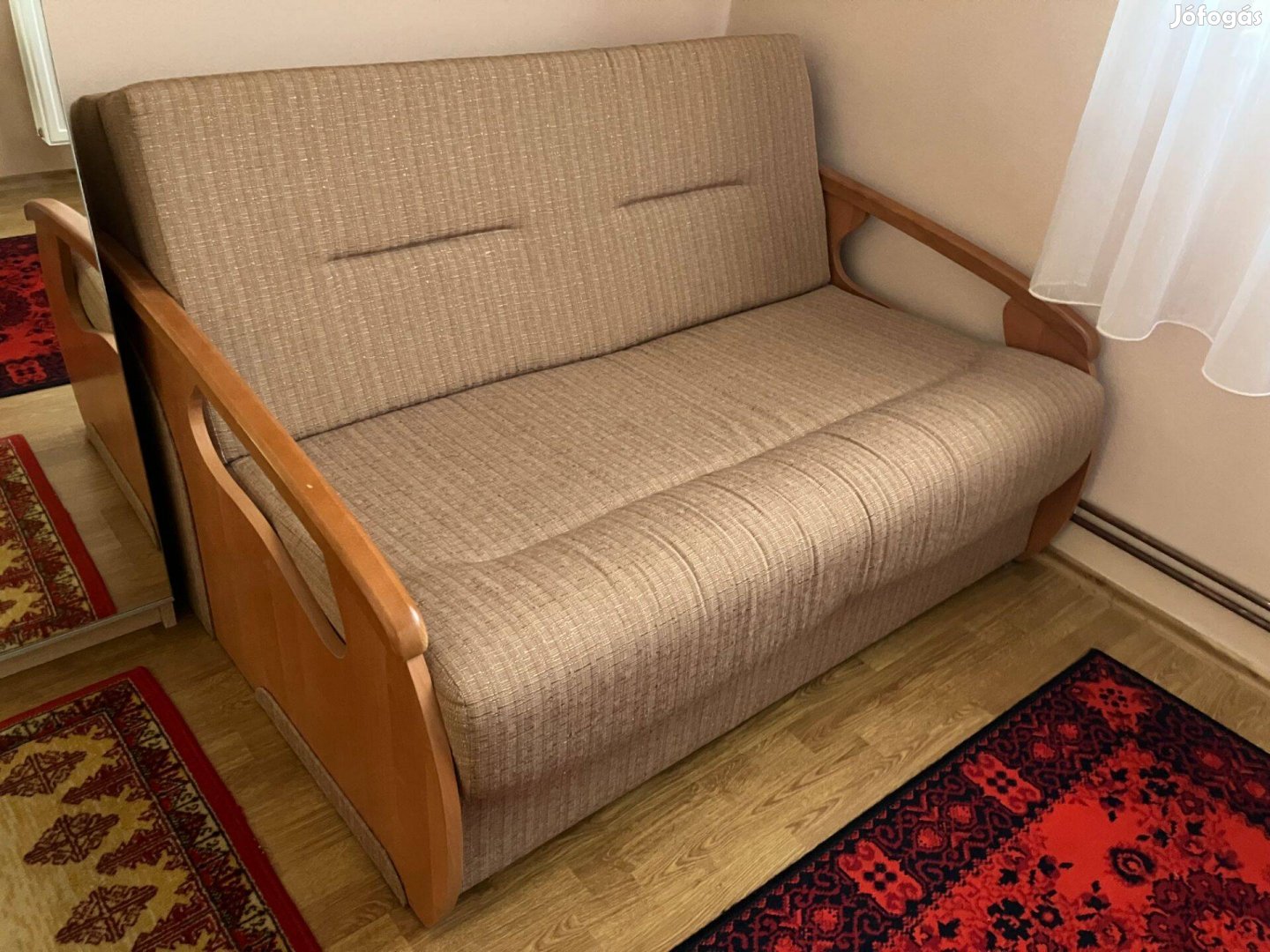 Olcsó ágyazható ágyneműtartós kanapé