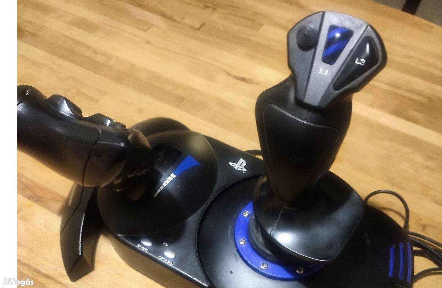 Olcsón eladó alig használt Thrustmaster T. Flight HOTAS 4 joystick