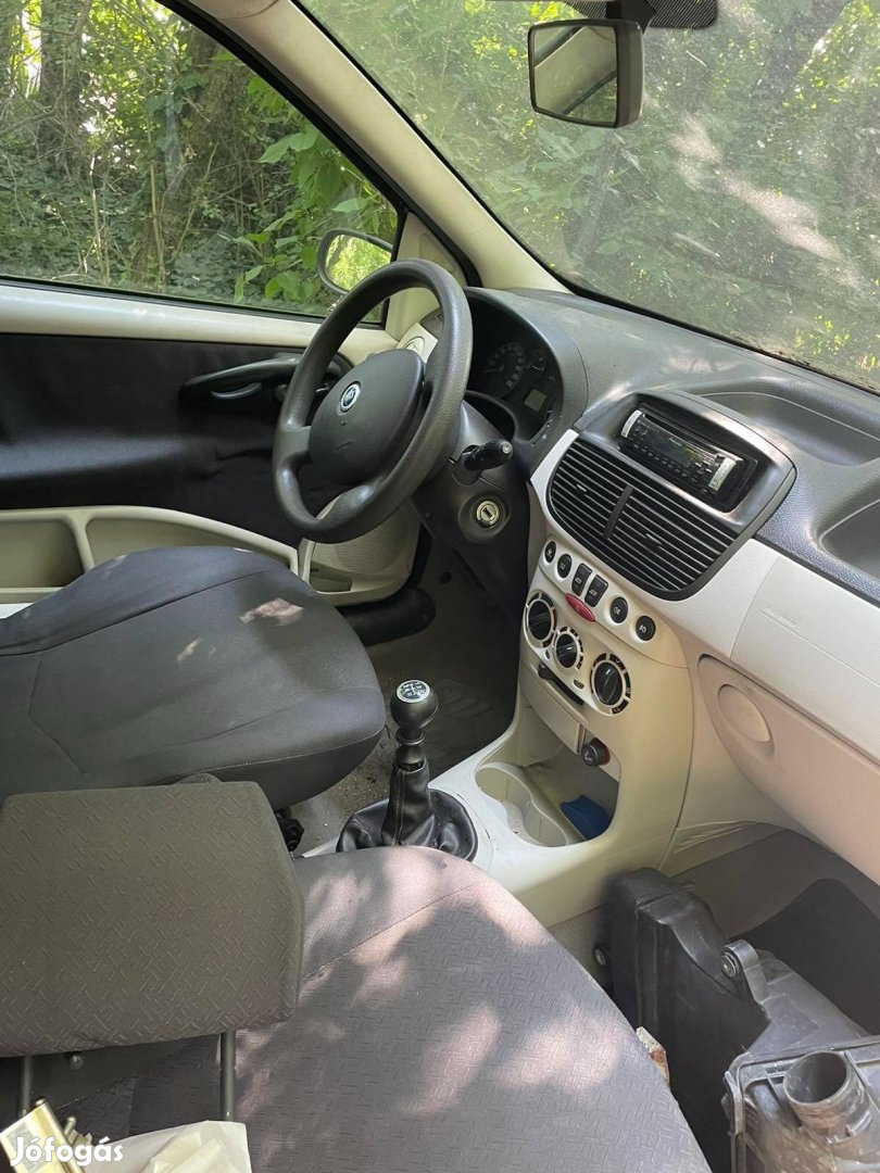 Olcsón eladó motorhibás Fiat Puntó1242-cm3, 59kw-os motor