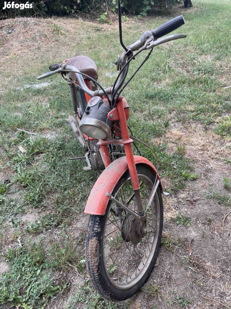 Oldtimer Motor eladó