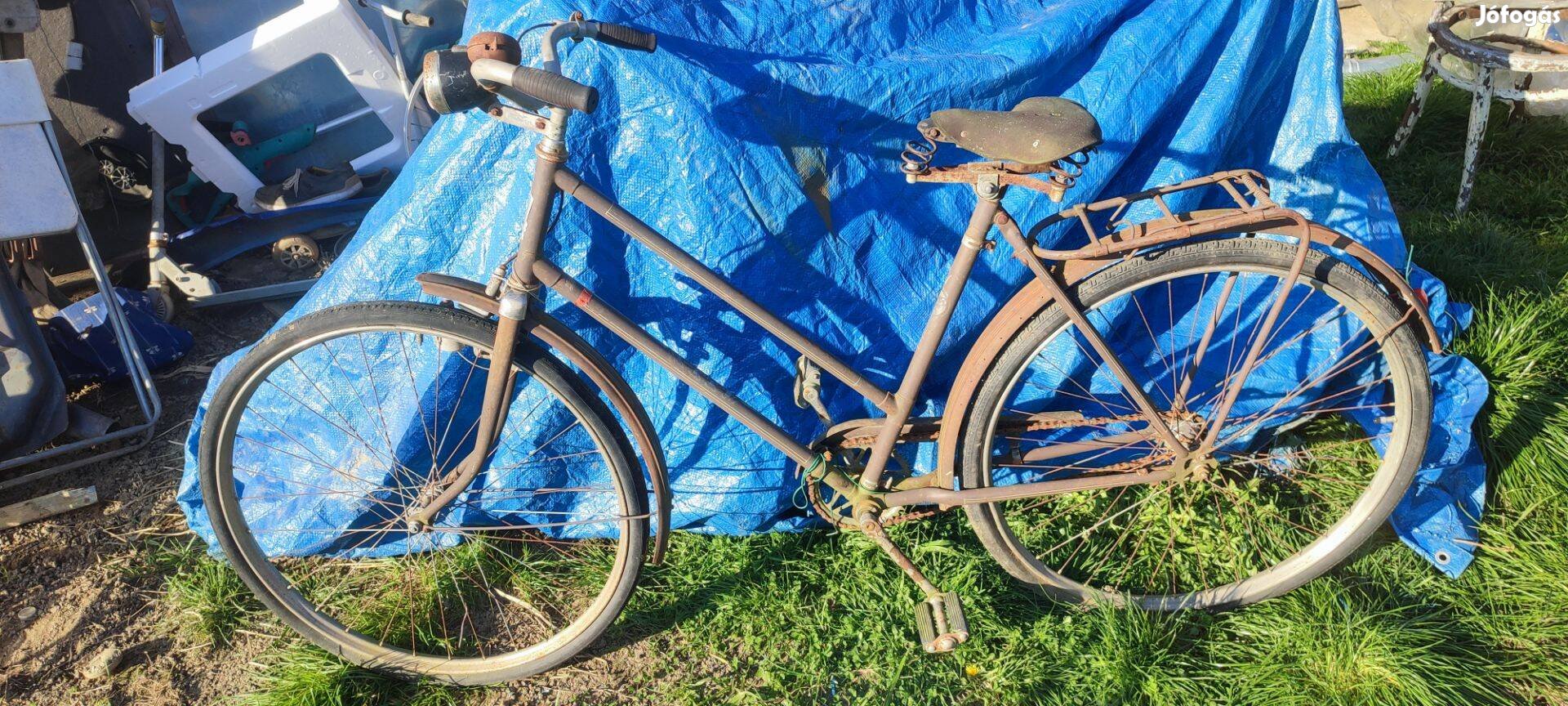 Oldtimer , veterán kerékpár eredeti festéssel