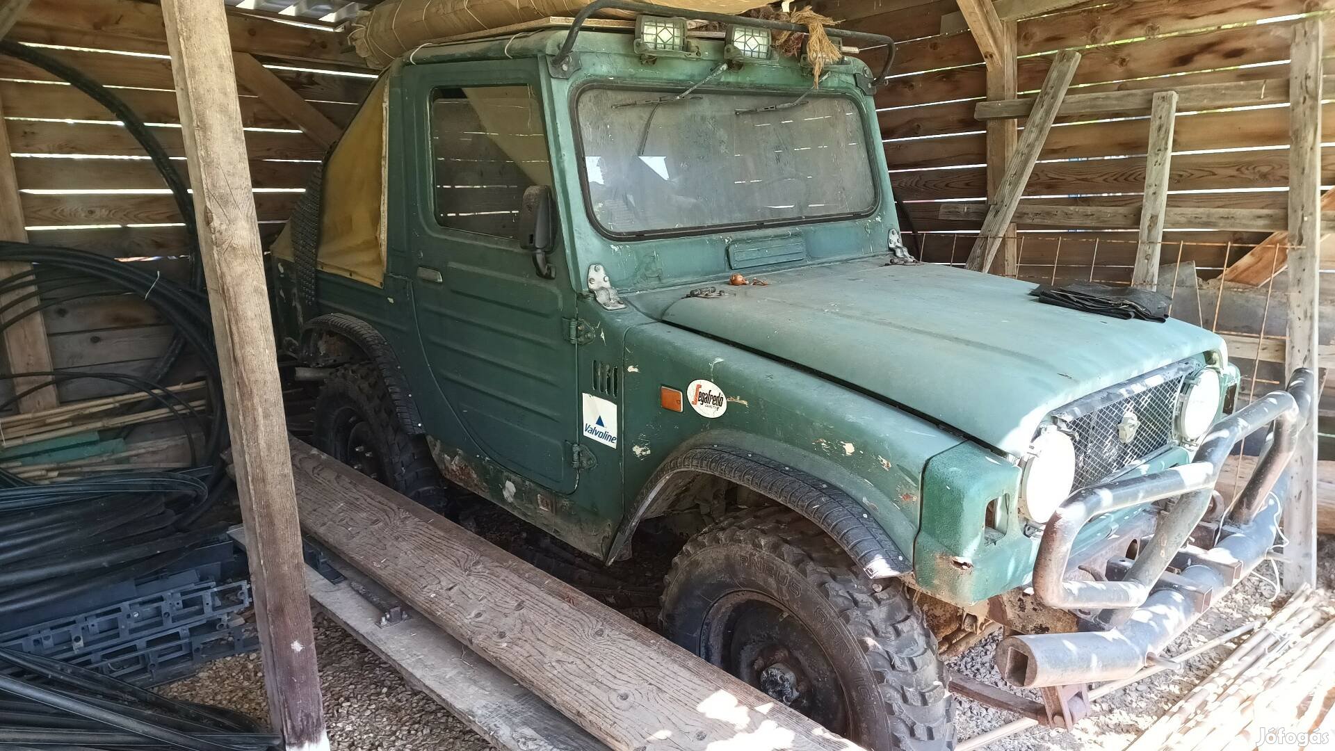 Oldtimer terepjáró 
