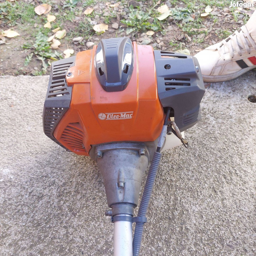 Oleo-Mac BCH400T fűkasza 40ccm 2Le