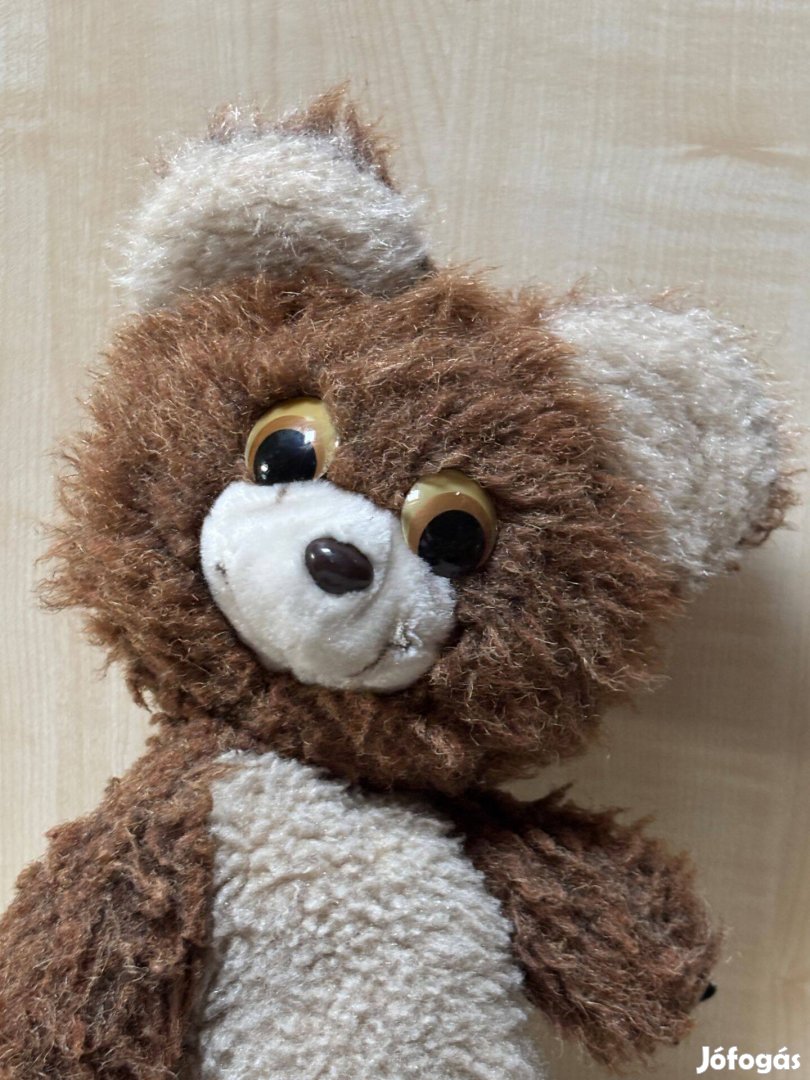 Olimpiai plüss maci, mackó figura